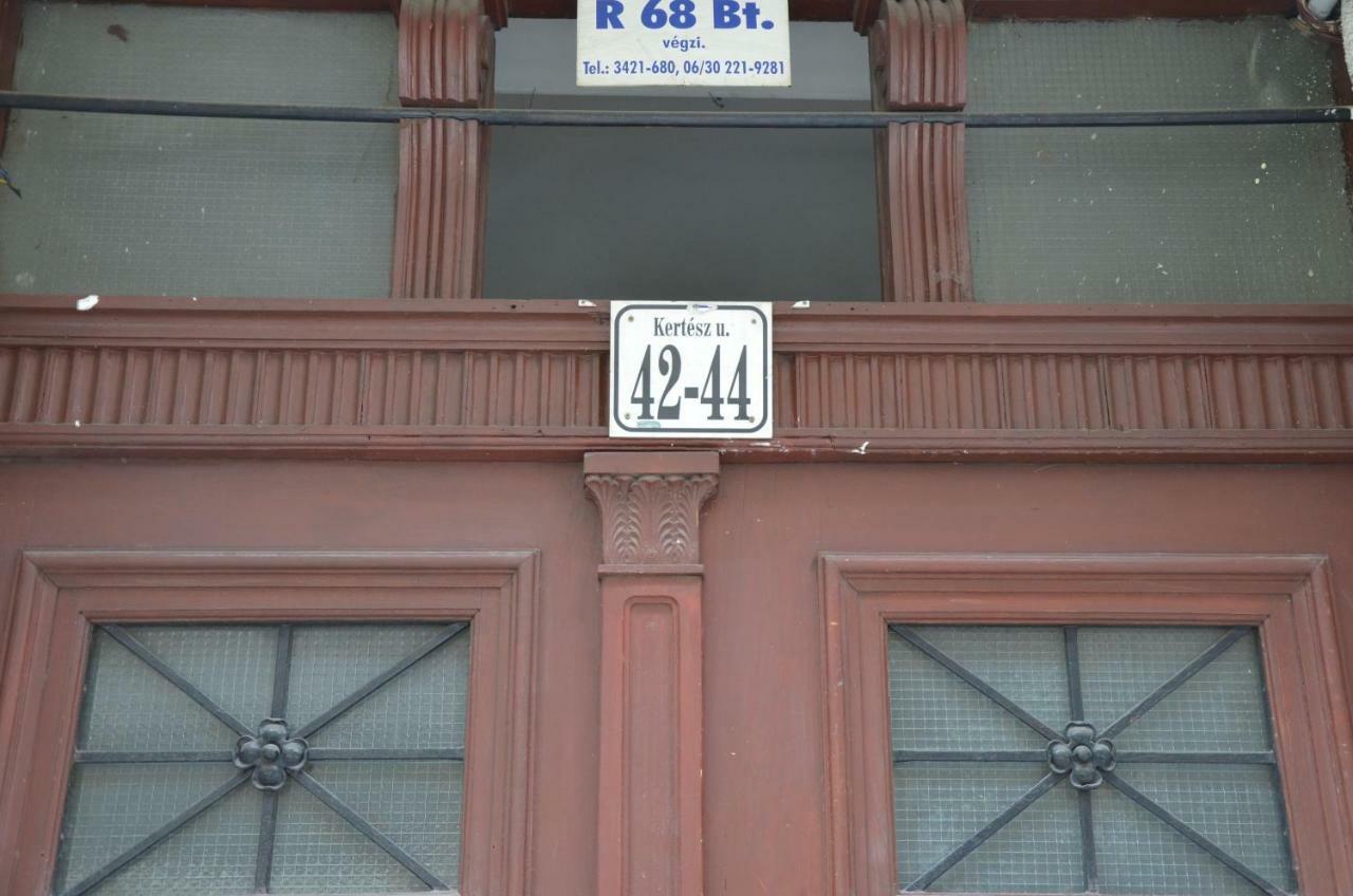 Petra'S Tranquil Nest In Downtown บูดาเปสต์ ภายนอก รูปภาพ